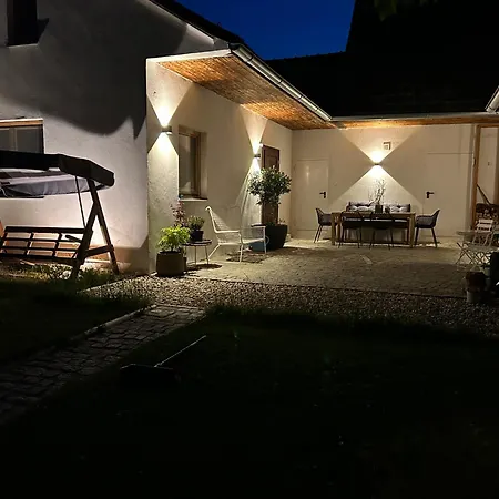 Urlaub Im Gruenen - Wunderschoenes Bauernhaus Bad Waltersdorf Exterior photo